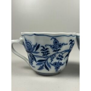 Blue Danube Japan Blue Onion Porcelain Tea Cups Scalloped Set of 2 Vintage